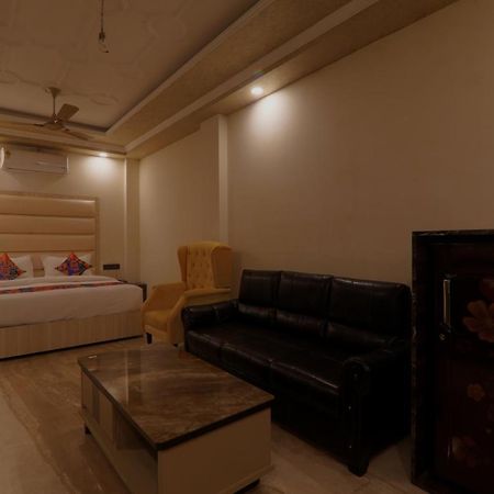 Shri Tirupati Residency Hotel Lucknow Buitenkant foto