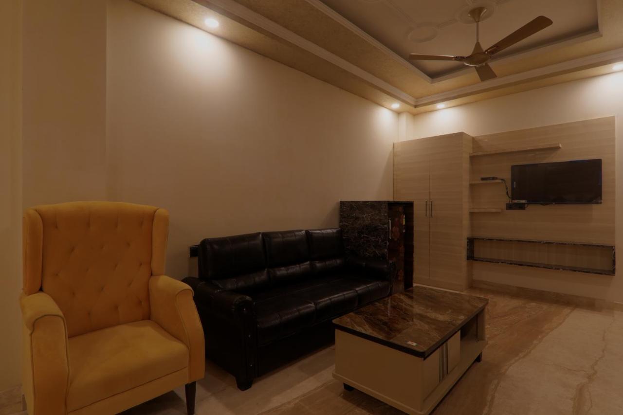 Shri Tirupati Residency Hotel Lucknow Buitenkant foto