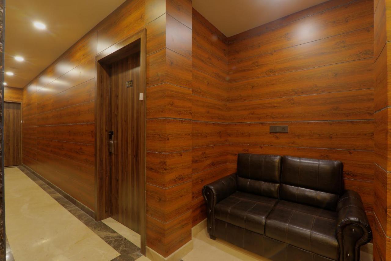 Shri Tirupati Residency Hotel Lucknow Buitenkant foto